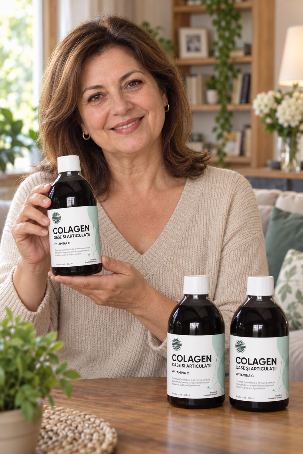 Femeie tinand Colagen 2 plus 1 gratis